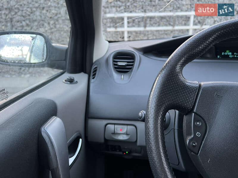 Мінівен Renault Scenic 2005 в Житомирі фото 15 Мінівен Renault Scenic 2005 в Житомирі