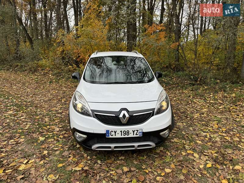 Мінівен Renault Scenic 2013 в Львові