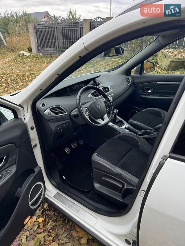 Мінівен Renault Scenic 2013 в Львові