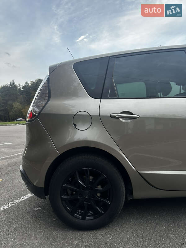 Минивэн Renault Scenic 2012 в Ровно фото 21 Минивэн Renault Scenic 2012 в Ровно