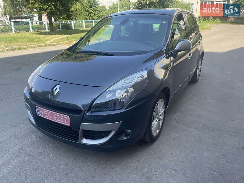 Мінівен Renault Scenic 2010 в Вінниці