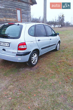 Мінівен Renault Scenic 2000 в Глинне