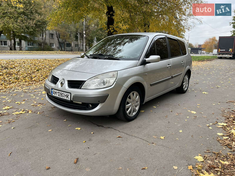 Минивэн Renault Scenic 2007 в Звягеле