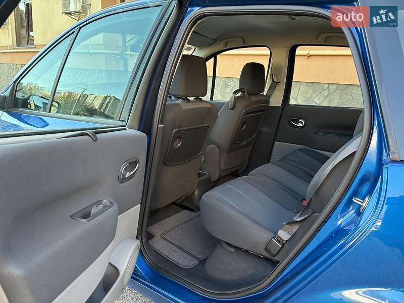 Мінівен Renault Scenic 2006 в Луцьку фото 32 Мінівен Renault Scenic 2006 в Луцьку