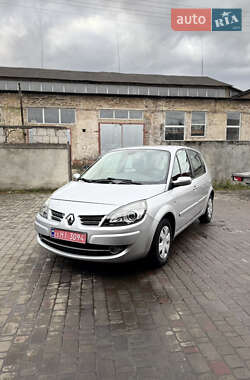 Мінівен Renault Scenic 2009 в Луцьку