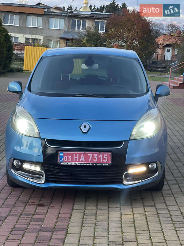Renault Scenic 2012 Renault Scenic 2012