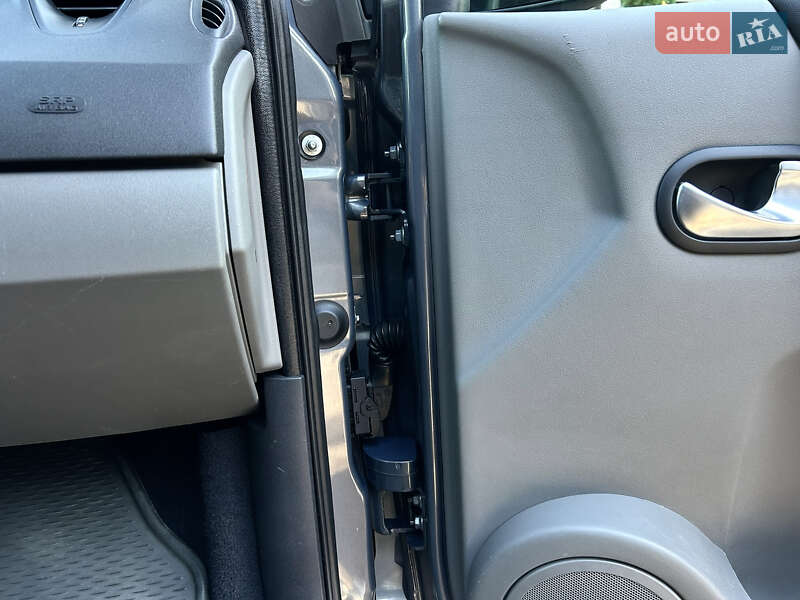 Минивэн Renault Scenic 2007 в Виннице фото 73 Минивэн Renault Scenic 2007 в Виннице