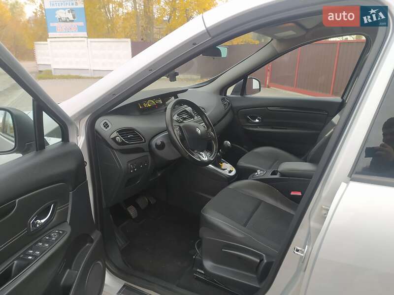 Минивэн Renault Scenic 2013 в Рожище