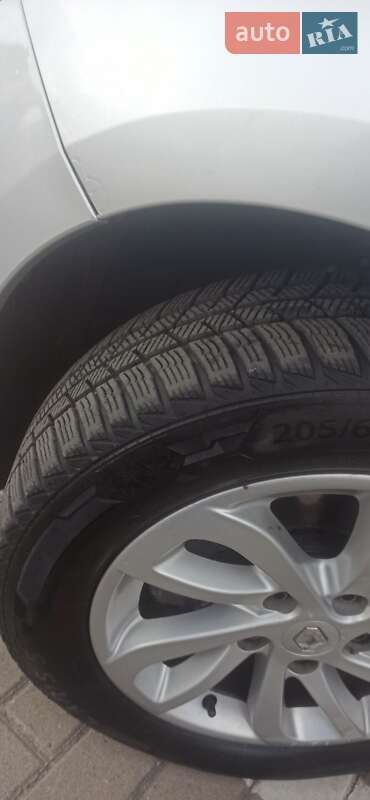 Мінівен Renault Scenic 2014 в Дубні