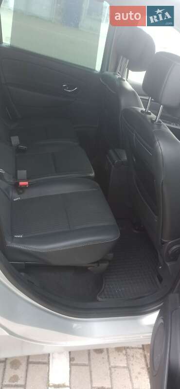 Мінівен Renault Scenic 2014 в Дубні