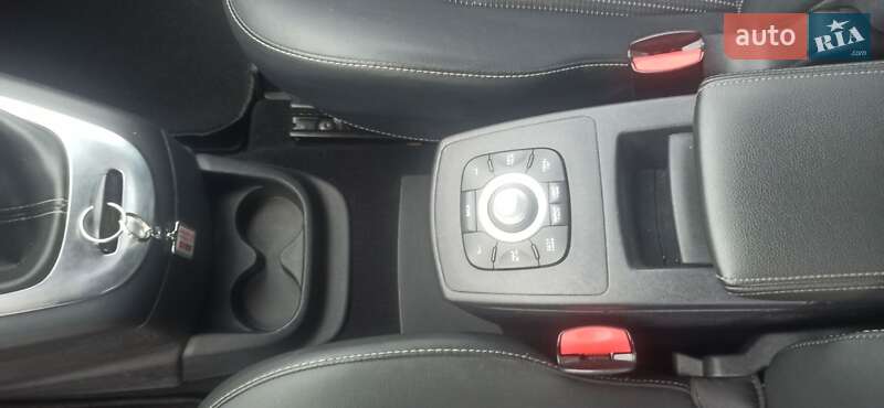 Мінівен Renault Scenic 2014 в Дубні