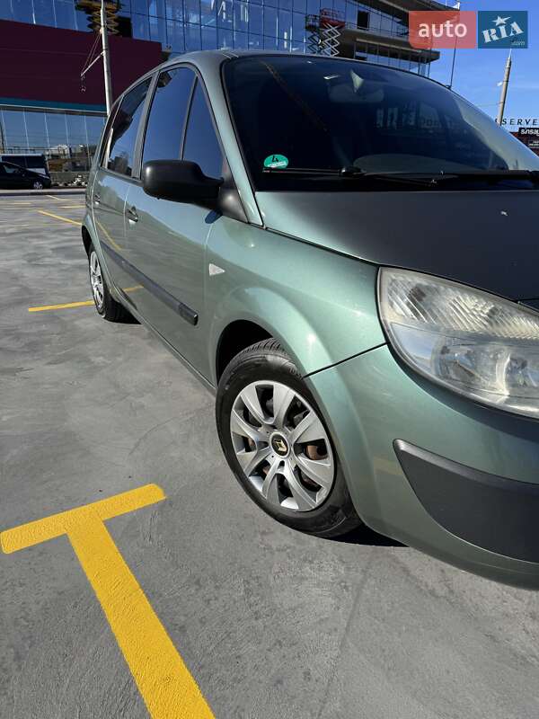 Мінівен Renault Scenic 2004 в Тернополі