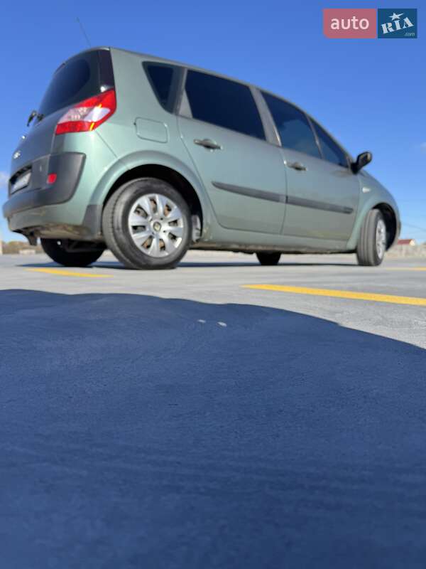 Мінівен Renault Scenic 2004 в Тернополі