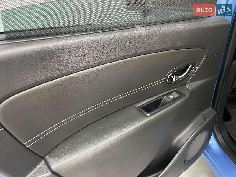 Мінівен Renault Scenic 2013 в Стрию фото 47 Мінівен Renault Scenic 2013 в Стрию