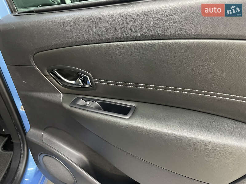 Мінівен Renault Scenic 2013 в Стрию фото 51 Мінівен Renault Scenic 2013 в Стрию