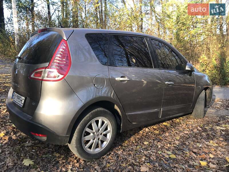 Минивэн Renault Scenic 2010 в Хмельницком