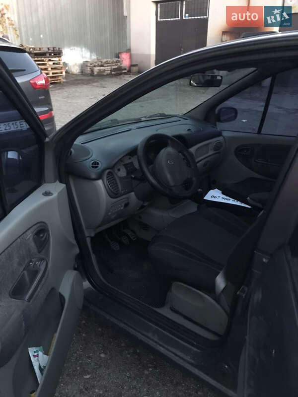 Минивэн Renault Scenic 2001 в Днепре