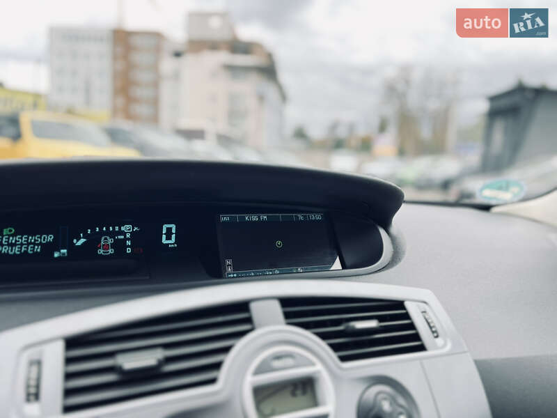 Минивэн Renault Scenic 2008 в Полтаве