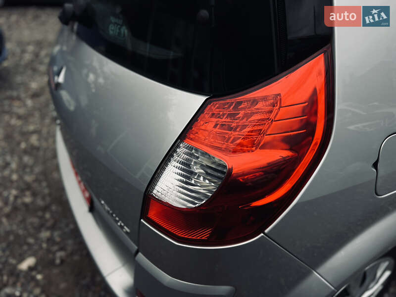 Минивэн Renault Scenic 2008 в Полтаве