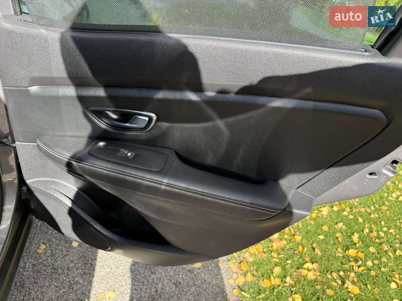 Мінівен Renault Scenic 2017 в Хмельницькому