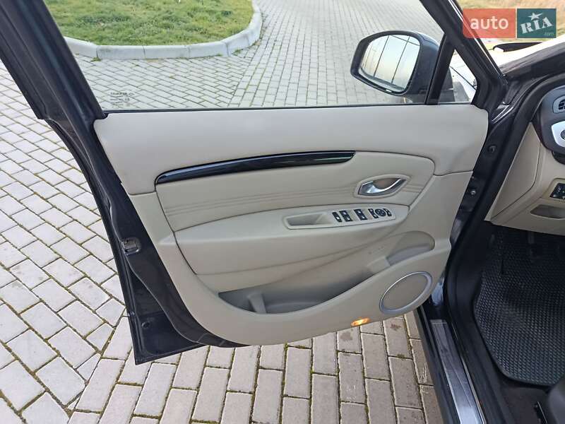 Минивэн Renault Scenic 2009 в Ровно фото 12 Минивэн Renault Scenic 2009 в Ровно