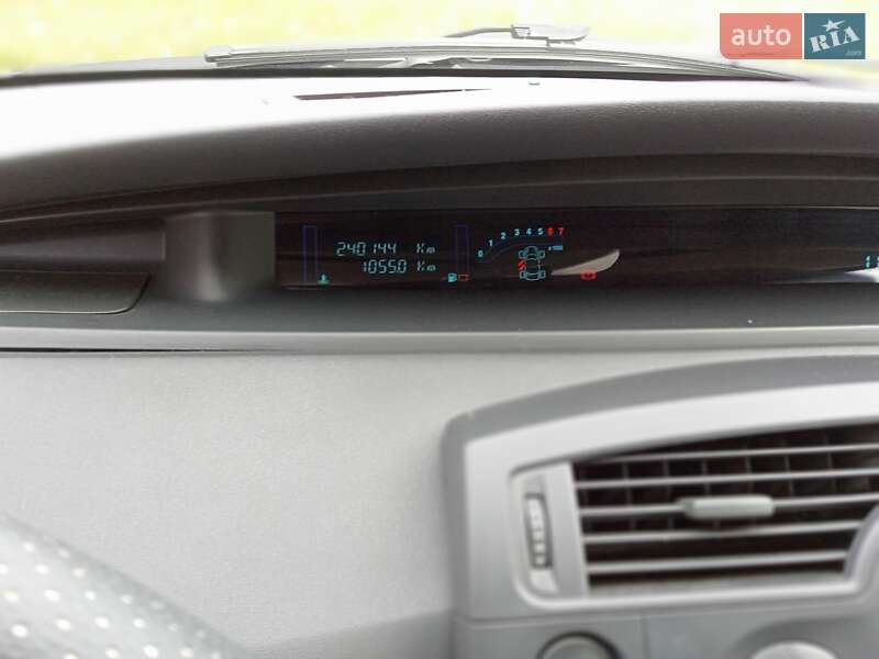 Мінівен Renault Scenic 2005 в Білій Церкві фото 11 Мінівен Renault Scenic 2005 в Білій Церкві