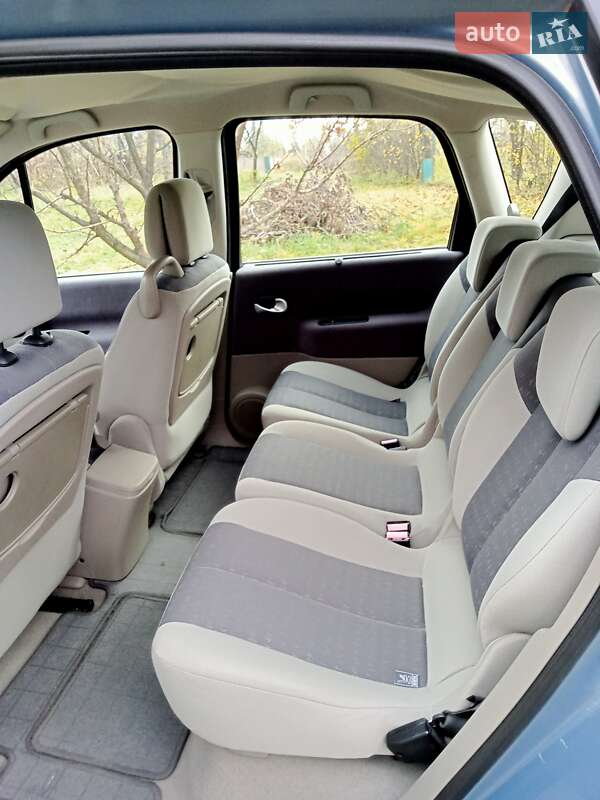 Мінівен Renault Scenic 2005 в Білій Церкві фото 20 Мінівен Renault Scenic 2005 в Білій Церкві
