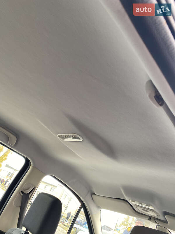 Мінівен Renault Scenic 2008 в Кременчуці