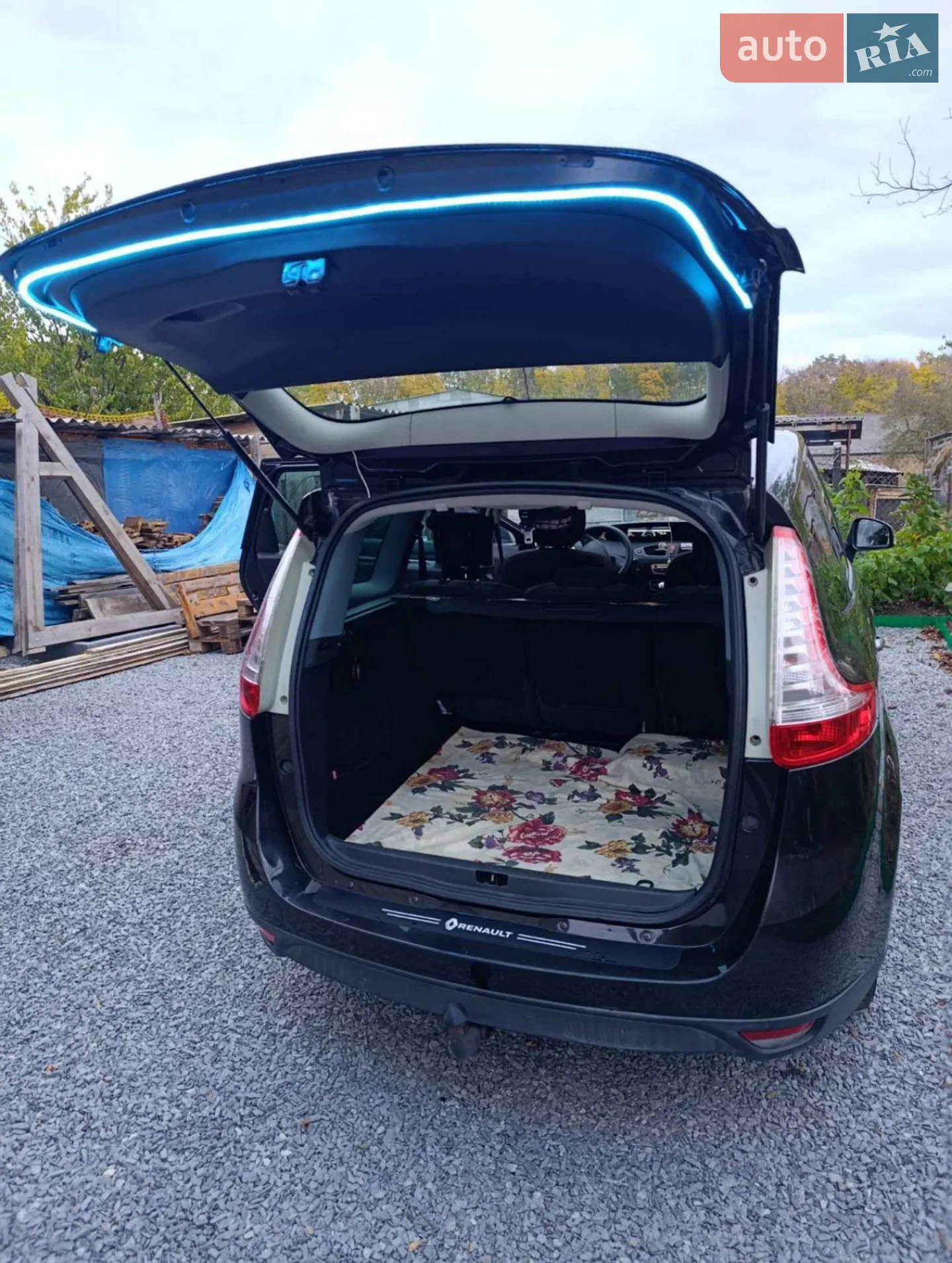 2010 Renault Scenic - мініатюра 15
