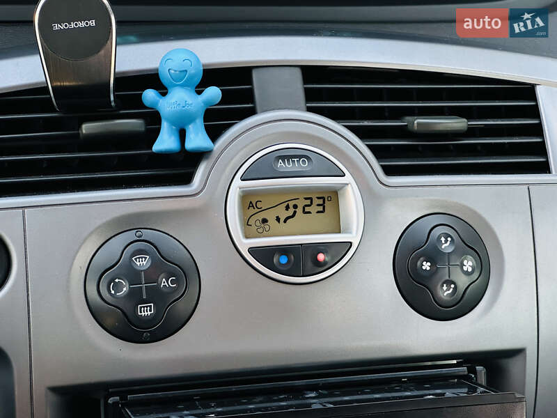 Мінівен Renault Scenic 2007 в Харкові фото 28 Мінівен Renault Scenic 2007 в Харкові