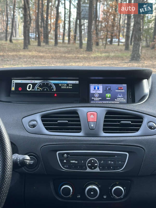 Минивэн Renault Scenic 2010 в Киеве