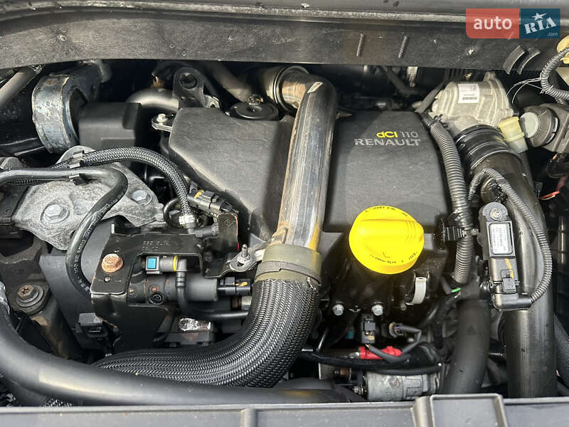 Минивэн Renault Scenic 2010 в Киеве