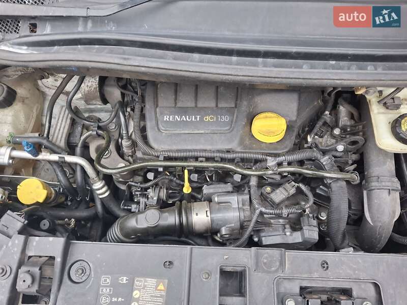 Минивэн Renault Scenic 2012 в Великих Мостах фото 29 Минивэн Renault Scenic 2012 в Великих Мостах