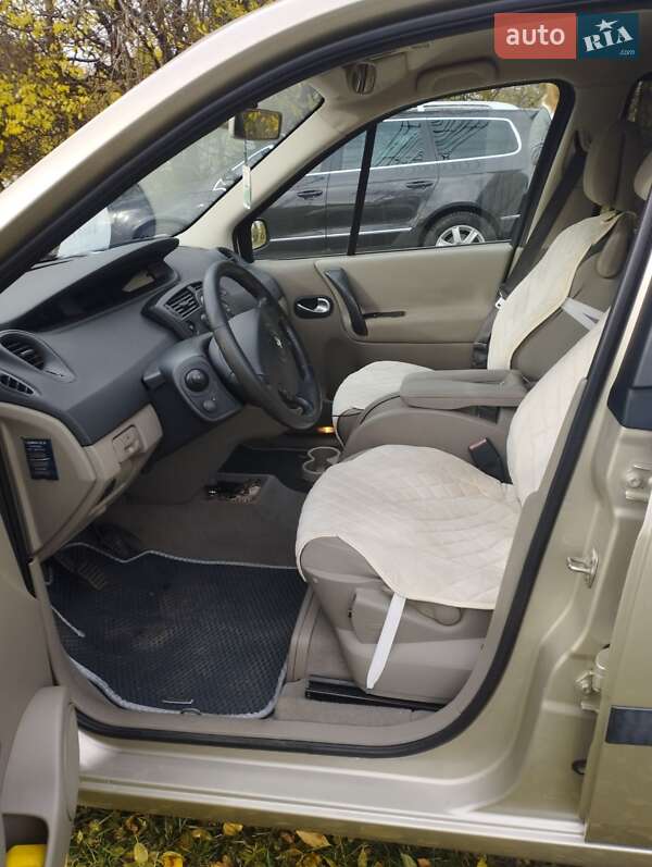 Мінівен Renault Scenic 2006 в Львові