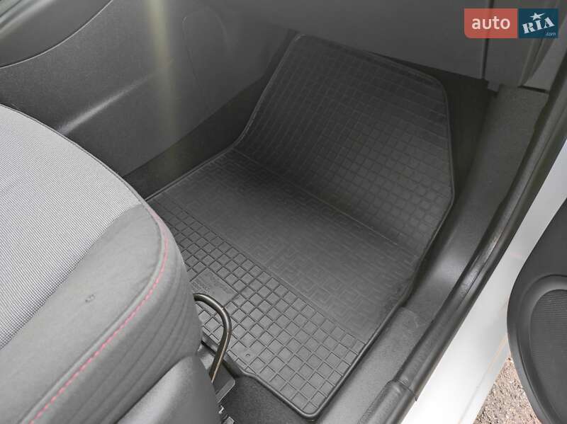 Минивэн Renault Scenic 2012 в Хмельницком фото 46 Минивэн Renault Scenic 2012 в Хмельницком