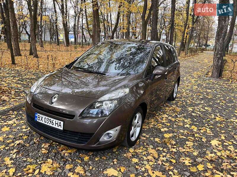 Минивэн Renault Scenic 2011 в Черновцах фото 2 Минивэн Renault Scenic 2011 в Черновцах