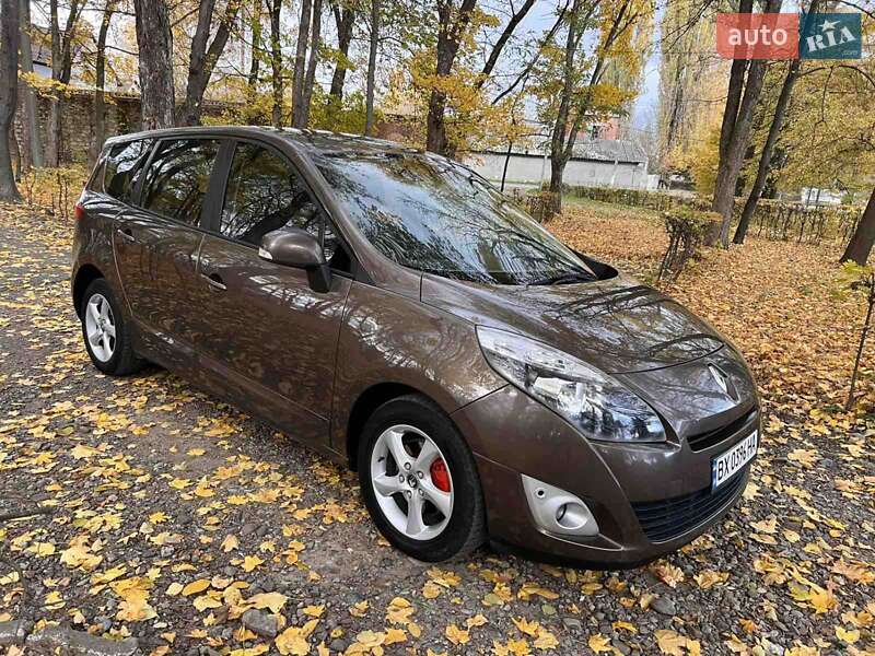 Минивэн Renault Scenic 2011 в Черновцах фото 5 Минивэн Renault Scenic 2011 в Черновцах