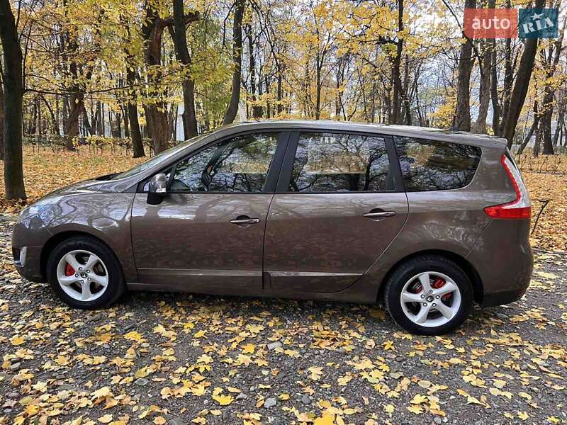 Минивэн Renault Scenic 2011 в Черновцах фото 62 Минивэн Renault Scenic 2011 в Черновцах
