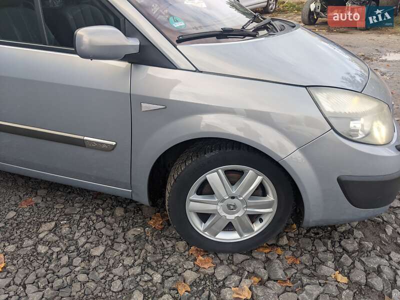 Минивэн Renault Scenic 2004 в Ковеле