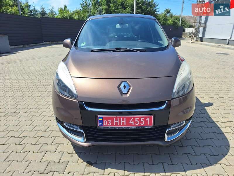 Мінівен Renault Scenic 2013 в Нововолинську
