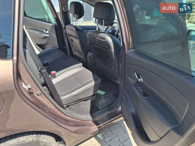 Мінівен Renault Scenic 2013 в Нововолинську