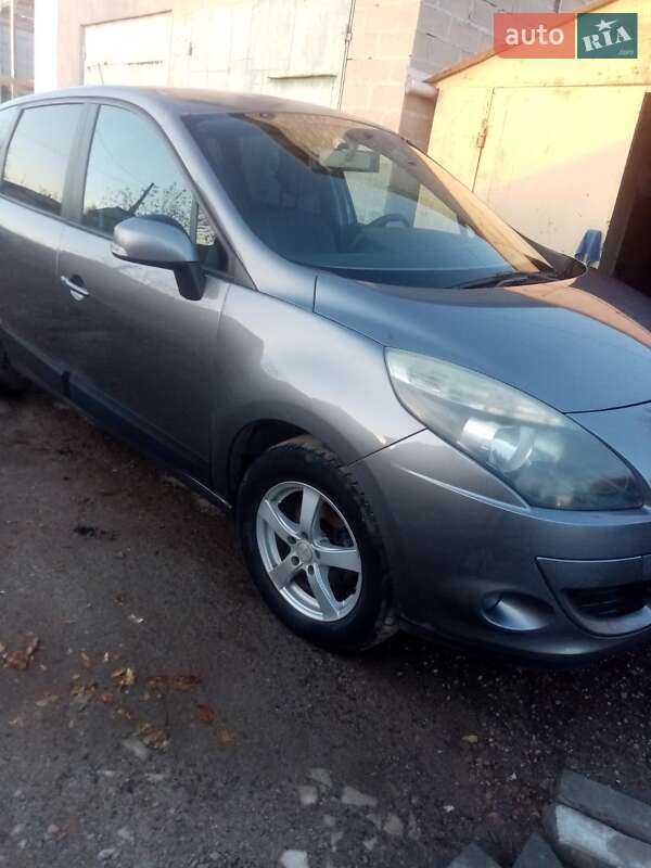 Renault Scenic 2011 Renault Scenic 2011