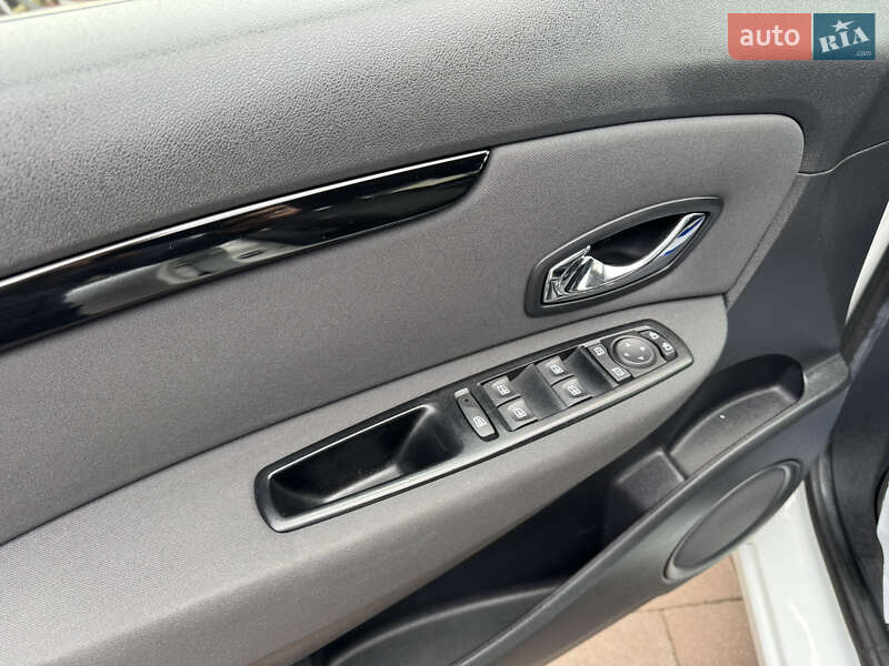 Минивэн Renault Scenic 2012 в Радивилове фото 24 Минивэн Renault Scenic 2012 в Радивилове