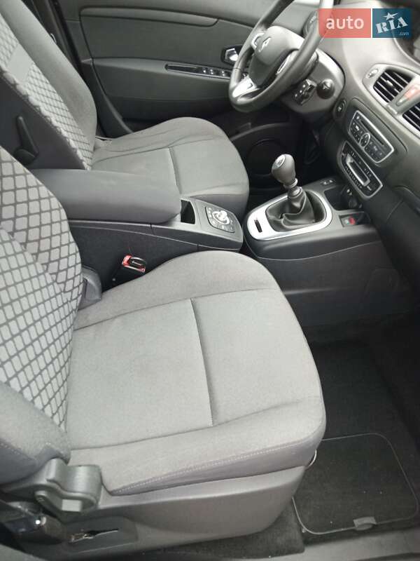 Мінівен Renault Scenic 2011 в Дніпрі