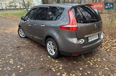 Мінівен Renault Scenic 2012 в Ніжині