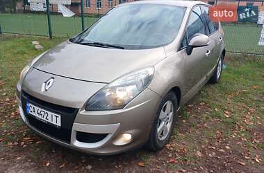 Минивэн Renault Scenic 2010 в Черкассах