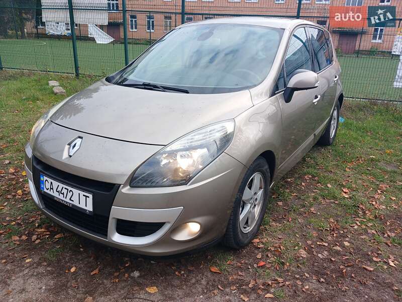 Минивэн Renault Scenic 2010 в Черкассах фото Минивэн Renault Scenic 2010 в Черкассах