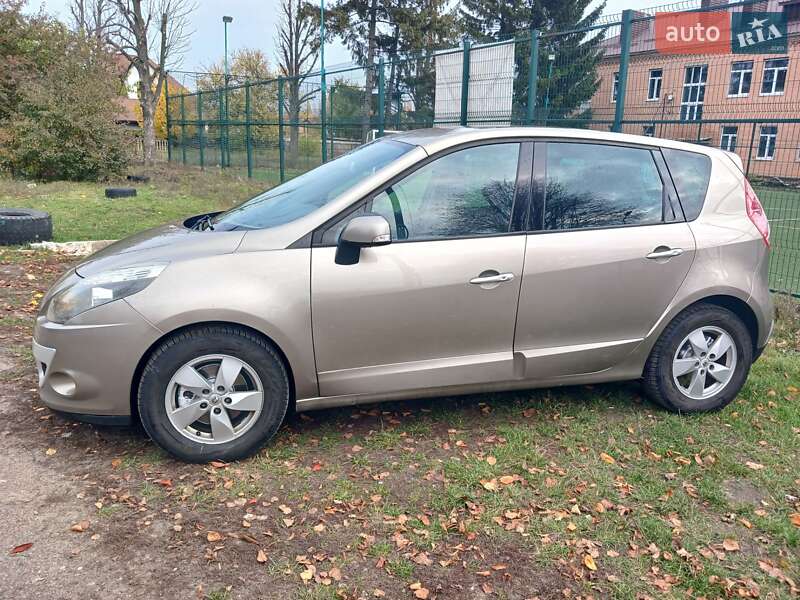 Минивэн Renault Scenic 2010 в Черкассах фото 11 Минивэн Renault Scenic 2010 в Черкассах