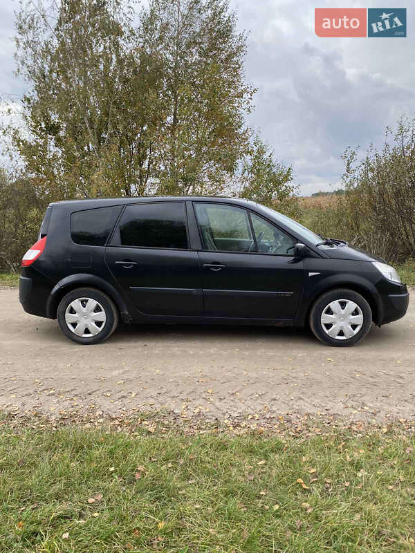 Мінівен Renault Scenic 2007 в Кореці