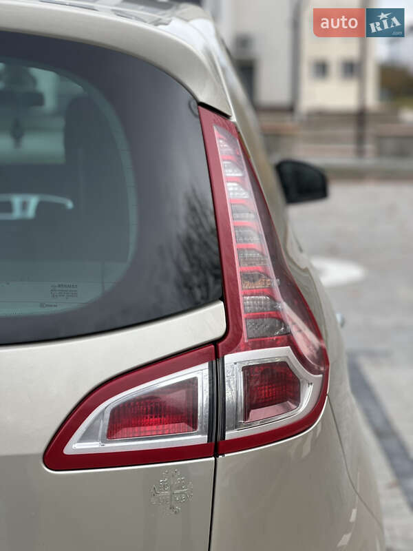Минивэн Renault Scenic 2010 в Луцке фото 27 Минивэн Renault Scenic 2010 в Луцке